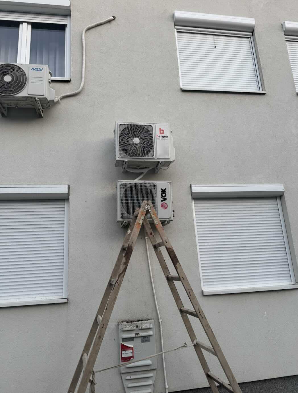 picture of air conditioner installation